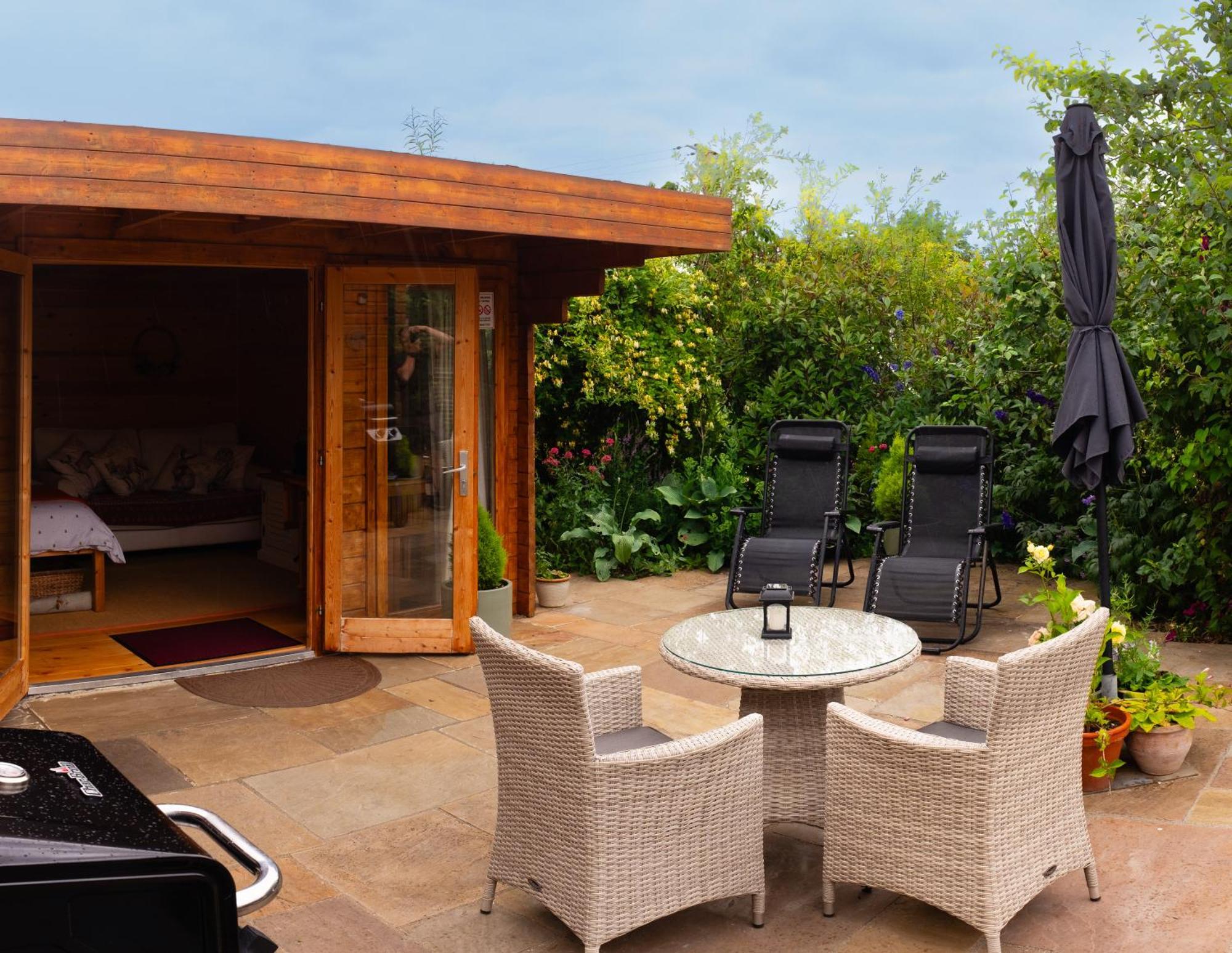 Villa Moors Wood Relaxing ,Tranquil Retreat With Hot Tub Chippenham  Exterior foto