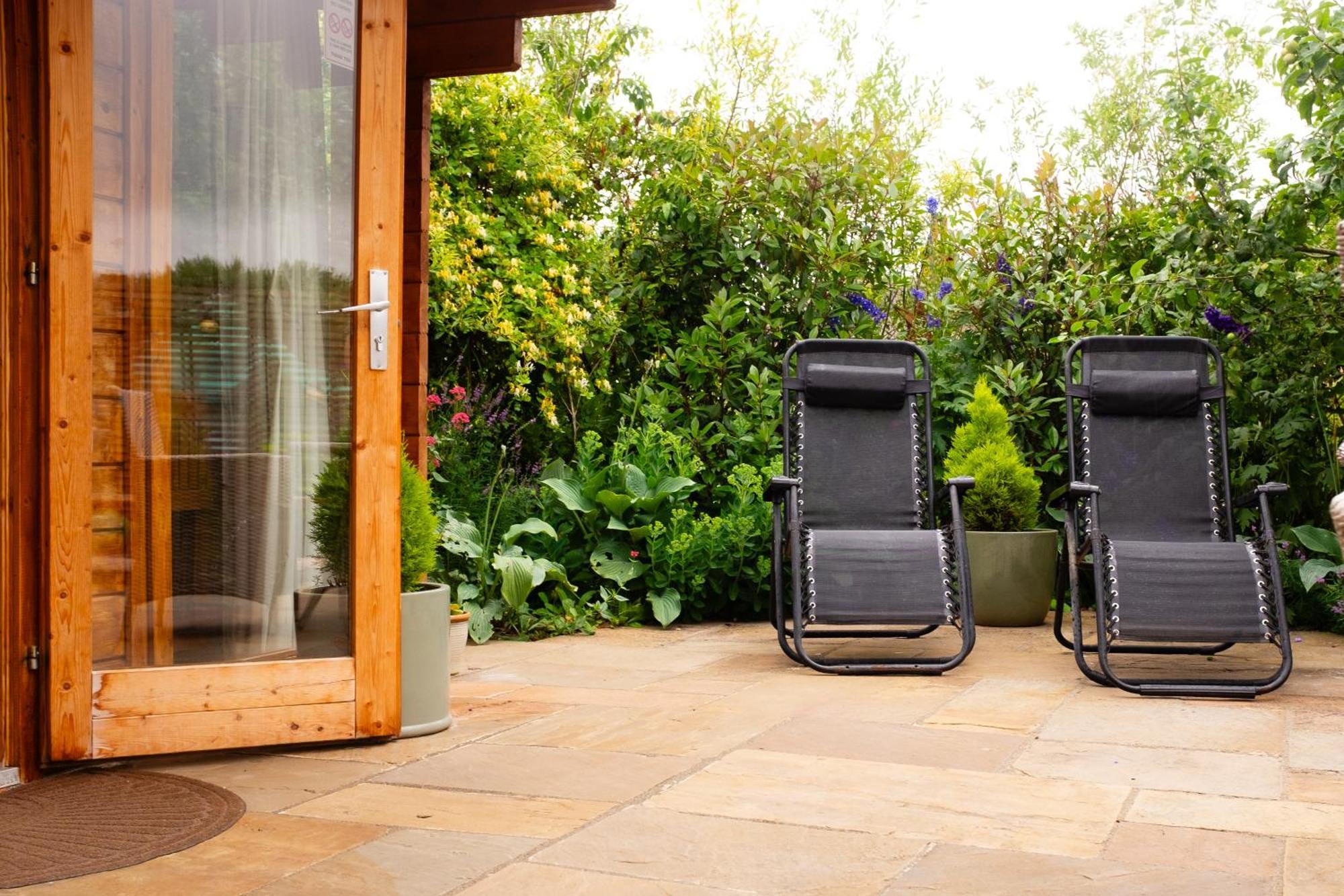 Villa Moors Wood Relaxing ,Tranquil Retreat With Hot Tub Chippenham  Exterior foto